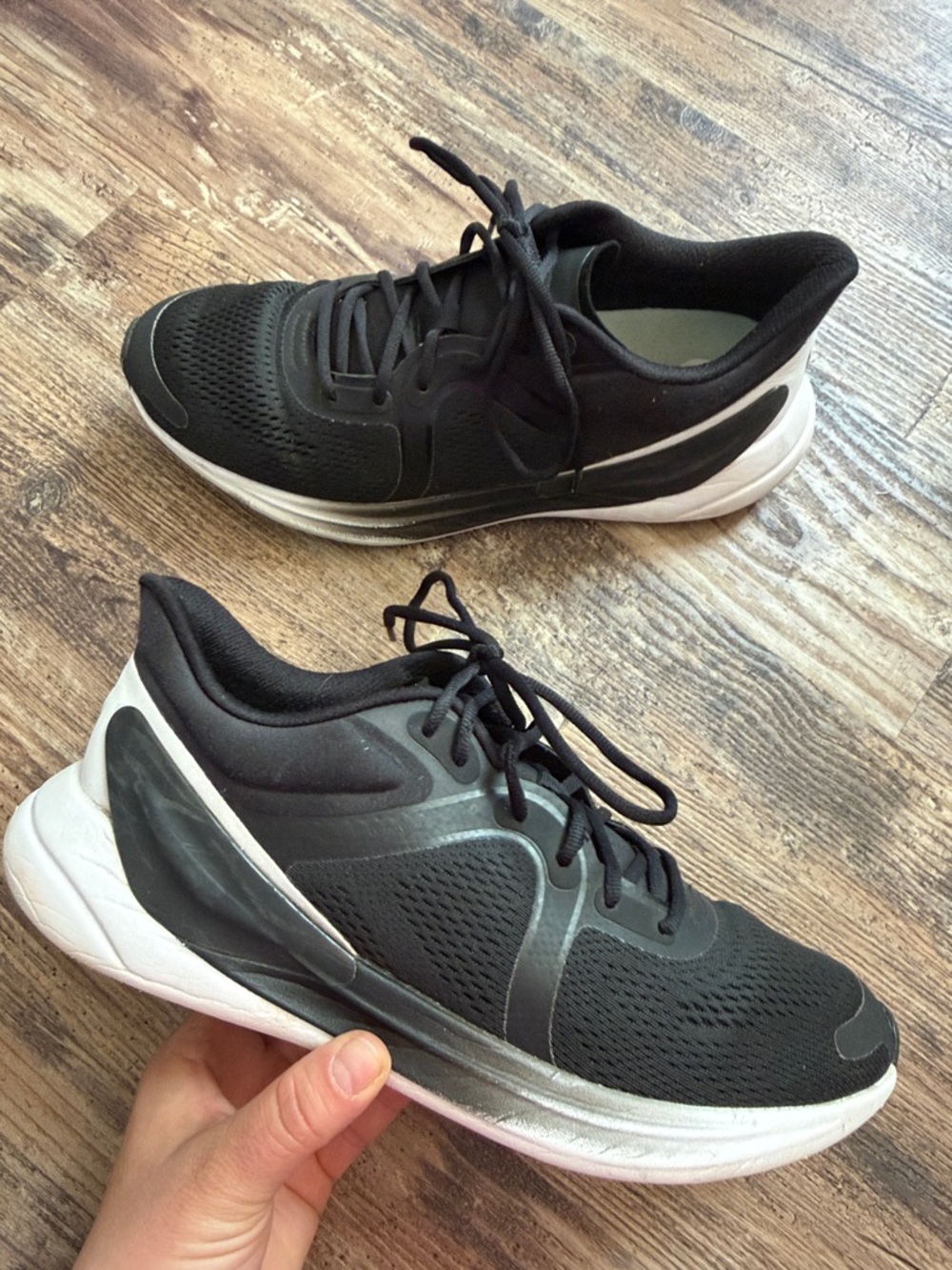 Women's Lululemon Blissfeel Womens Running Shoe Black Size 9.5